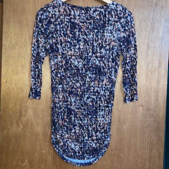 🥳H/P🎉•MOTHERHOOD MATERNITY•NWOT PURPLE/CORAL ABSTRACT RUCHING SCOOPNECK MEDIUM - Picture 2 of 8